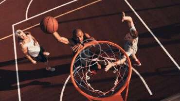 Balancing academics and sports with basketball club routines